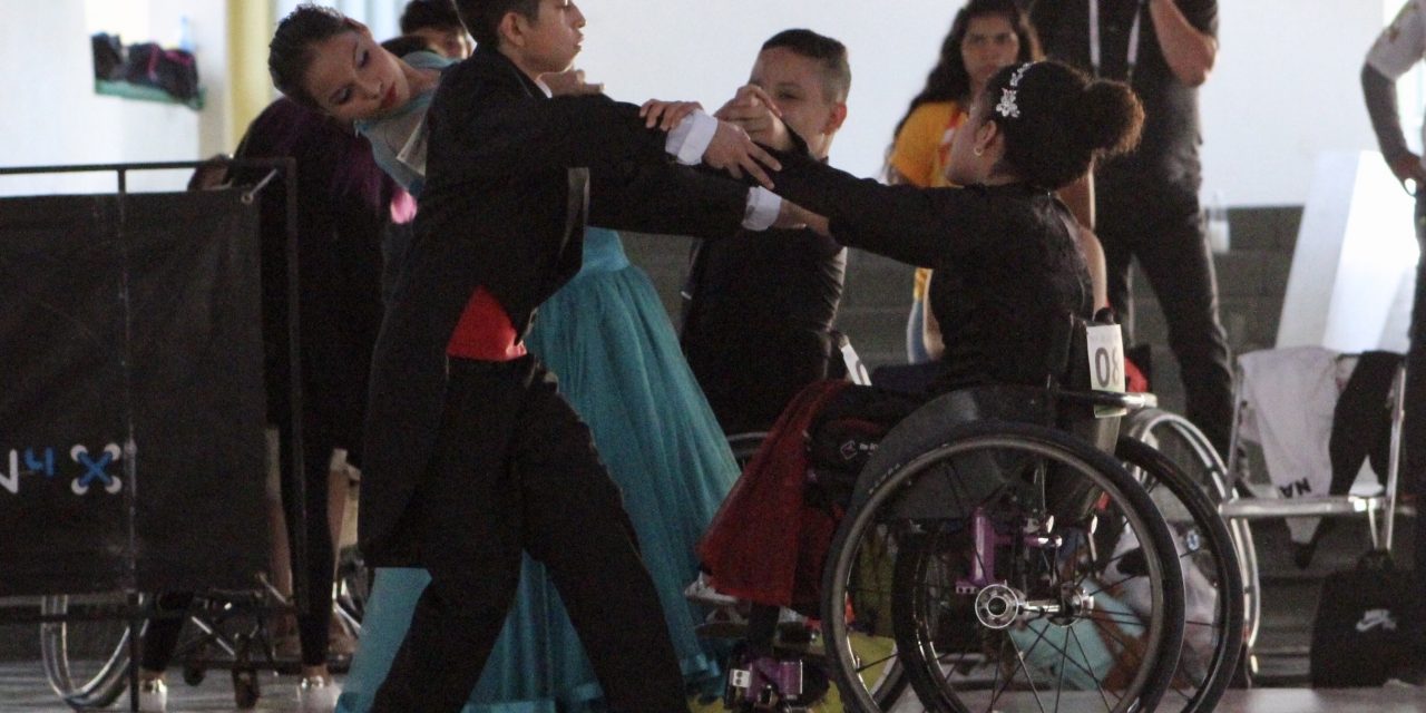 Danza deportiva ganó 2 oros en Paralimpiada