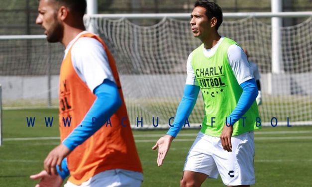 Leonardo Ulloa ya entrenó con los Tuzos