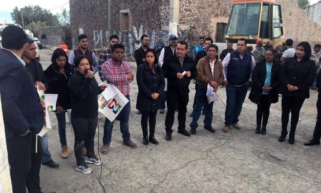 Darán mantenimiento a avenida Revolución de Acayuca