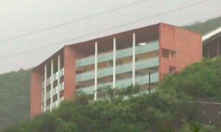 Alumno se suicida en PrepaTec, en Monterrey