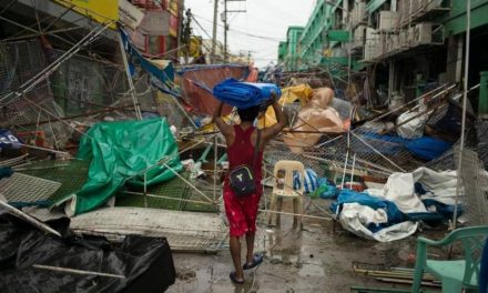 Tifón Mangkhut deja 66 muertos en Filipinas