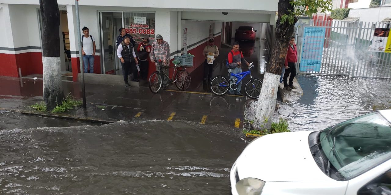 Diversos encharcamientos tras lluvia