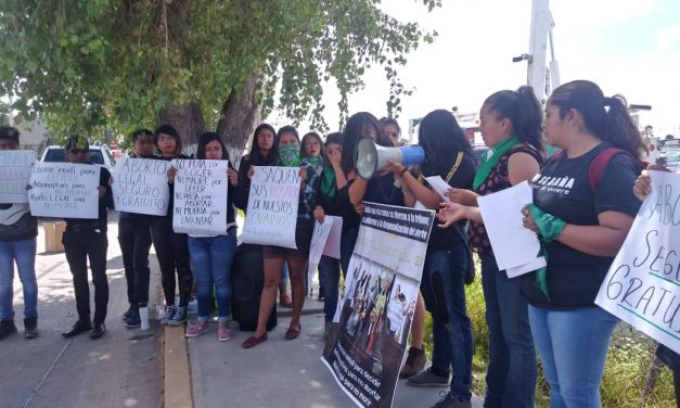 Activistas exigen a diputados legislar sobre el aborto