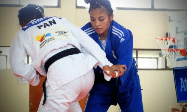 Hermanas Olvera caen en Grand Prix de judo