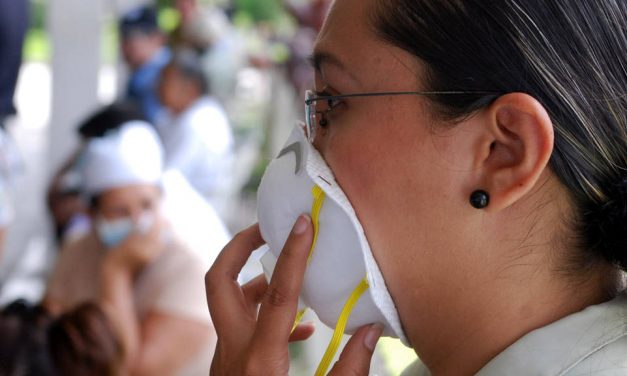 Prohibieron uso de cubrebocas en hospital de Tlanalapa para no «causar alarma»