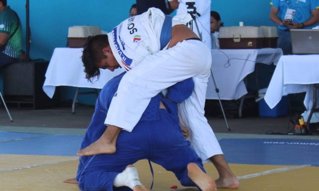 Jorge Flores, en el Mundial Junior de Judo