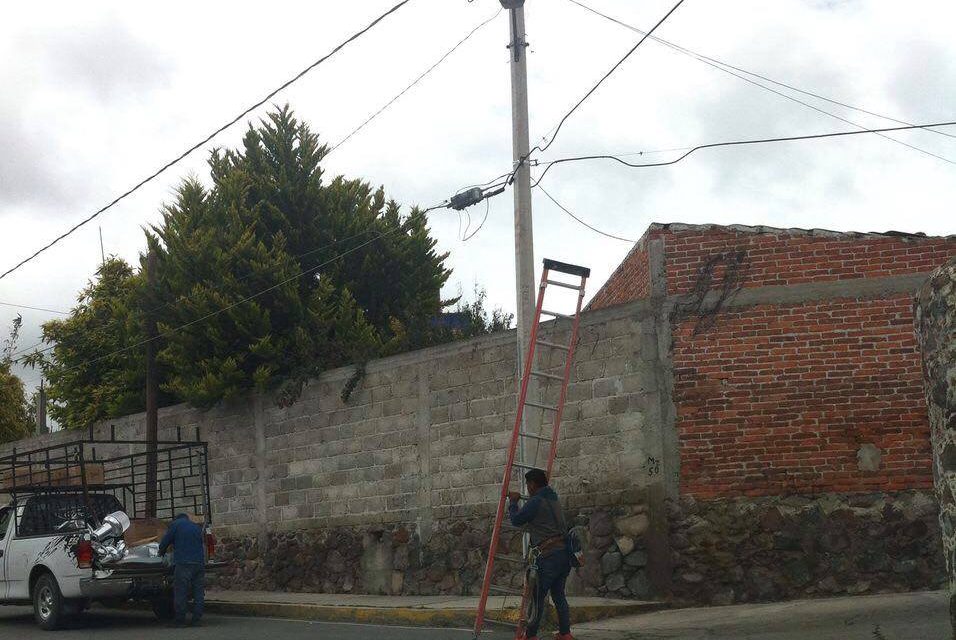 Reemplazan luminarias de Zapotlán para ahorrar gastos en el servicio