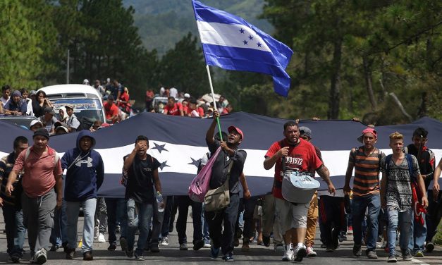 En Pachuca, opiniones divididas sobre la caravana migrante