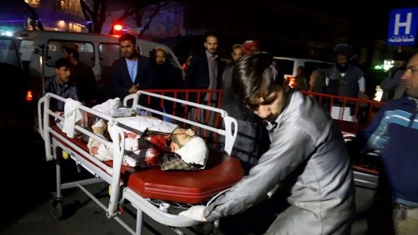 Ataque en Kabul deja mínimo 63 muertos