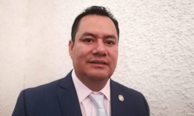 Desmiente Asael Hernández acusaciones de Prisco