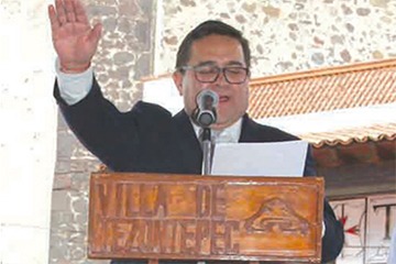 Piden destitución del alcalde de Villa de Tezontepec, por la muerte de un funcionario