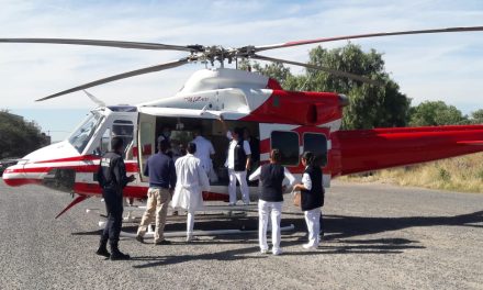 Trasladan en helicóptero a mujer de Huichapan que sufrío accidente