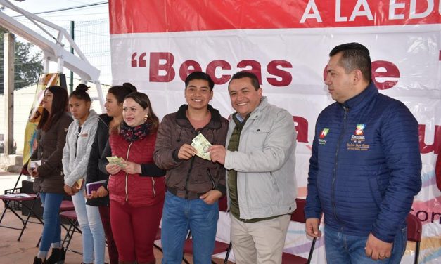 Destinan 1.5mdp para Becas de Transporte para Estudiantes de Zapotlán