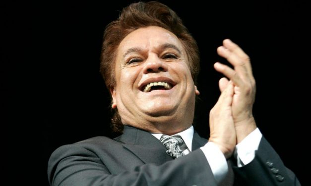 Juan Gabriel reaparecería, ahora sí, el 7 de enero