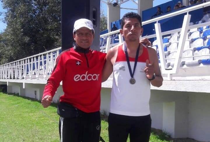 Rubicel Hernández, segundo lugar en mil 500 metros planos