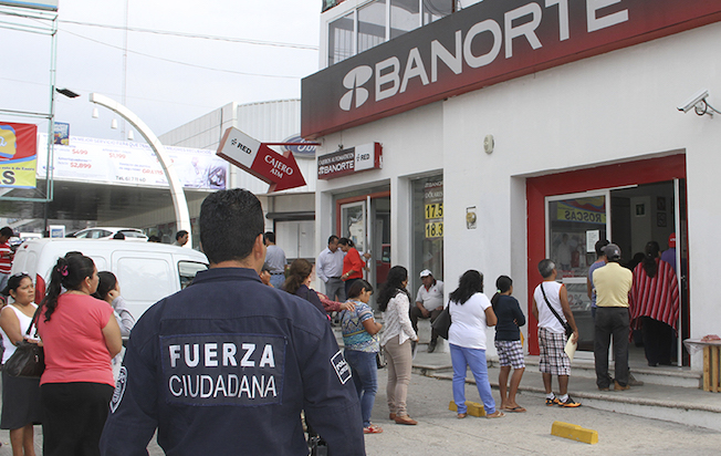 Implementan programa Dinero Seguro para protege a cuentahabientes de Pachuca