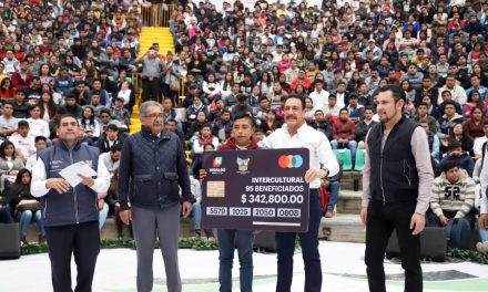 37 mil jóvenes de Hidalgo cuentan con beca escolar