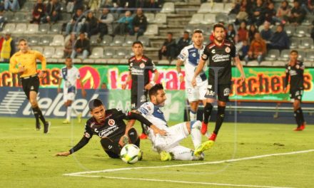Pachuca se mantiene firme en Copa MX; ganó 2-1 a Xolos