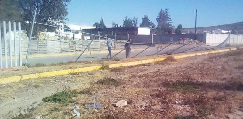 Destruyen parte de unidad deportiva de Santa Mónica, Epazoyucan