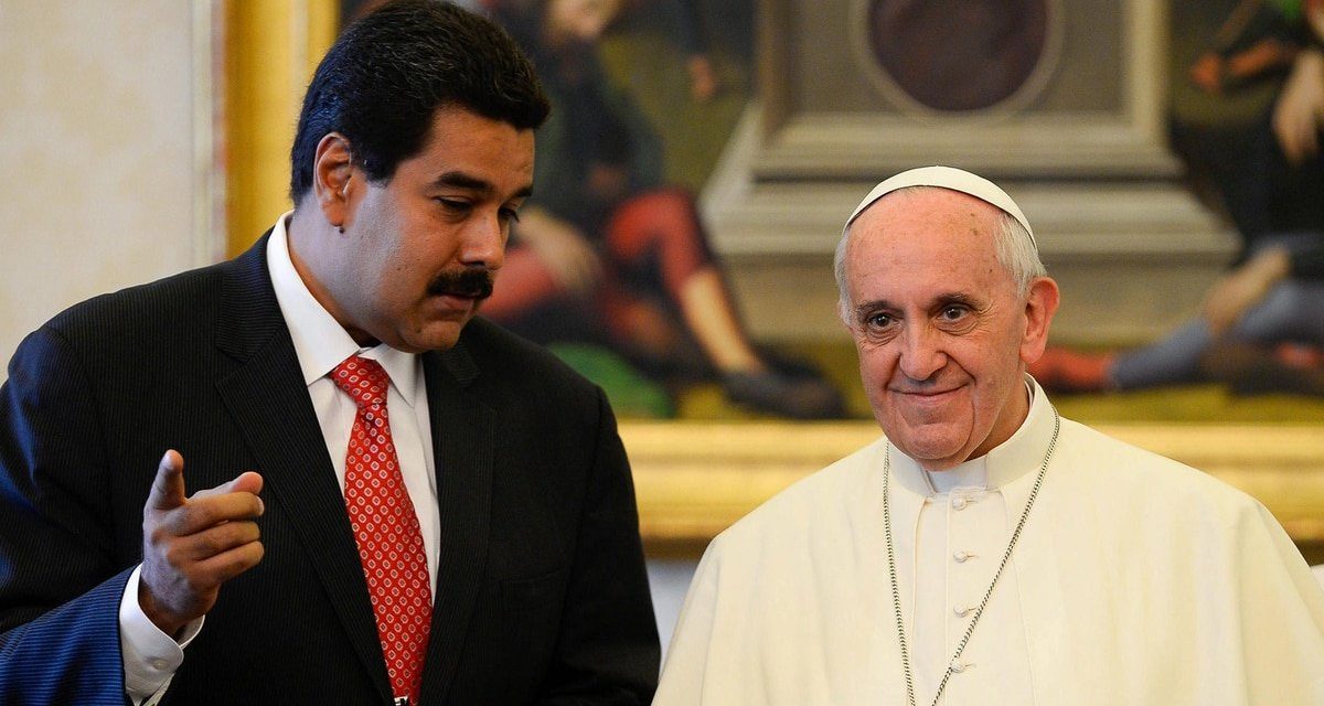 Maduro pide apoyo del Papa Francisco