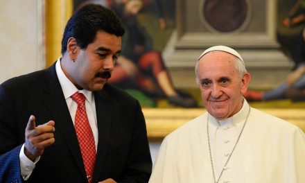 Maduro pide apoyo del Papa Francisco