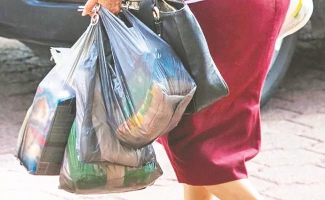Pachuqueños celebran ley de prohibición de bolsas de plastico