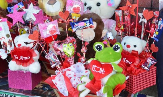 Canaco espera repunte de ventas en 30% por festejos de San Valentín