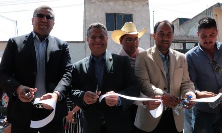 Julio Menchaca Salazar inaugura Casa de Atención Ciudadana en Tepeapulco