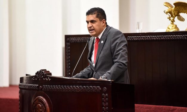 Julio Valera asume dirigencia estatal del PRI