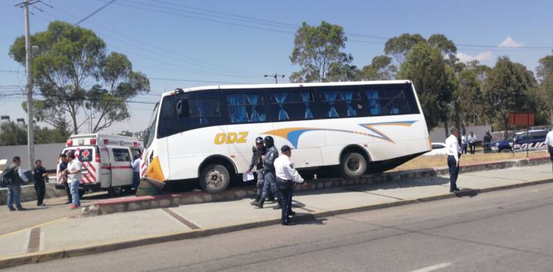 Accidente de autobús ODZ en Colosio deja un lesionado
