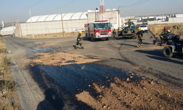 Desalojan a personas del Saucillo por fuga de hidrocarburo