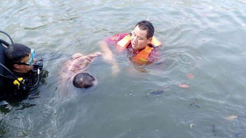 Mueren ahogadas dos personas en presa de Acatlán