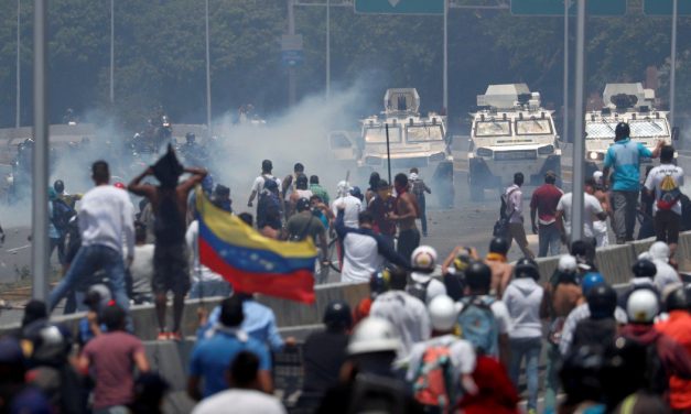 Enfrentamientos en Venezuela por Operación Libertad convocada por Guaidó