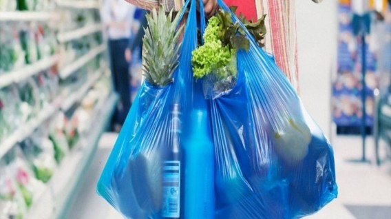 Ciudadanos no logran adaptarse a no usar bolsa de plástico