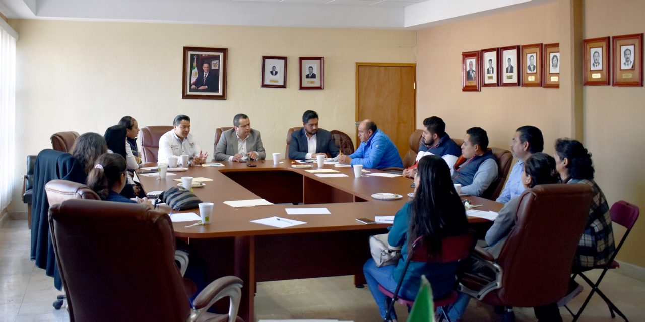 Ayuntamiento de Zapotlán e IHCE en apoyo a emprendedores