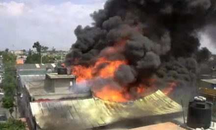 Se registra fuerte incendio en el Chamizal, Ecatepec