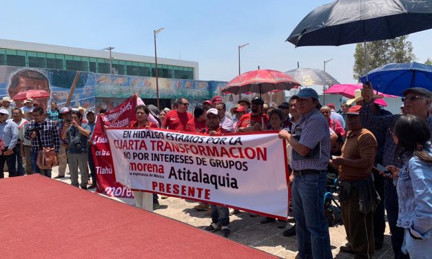 Protestan para exigir salida de Grupo Universidad