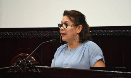 Consejeros de Morena cuestionan a diputados sí están a favor o en contra del gobernador