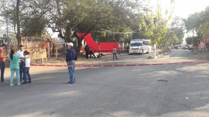 Emboscada a autobús en Morelos deja cuatro muertos