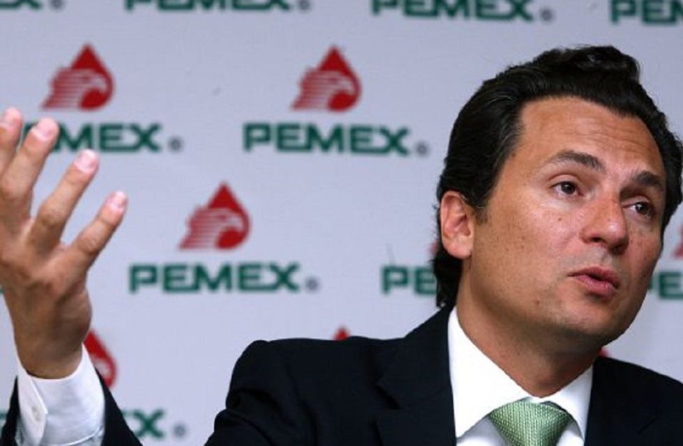 Inhabilitan a exdirector de Pemex 10 años por irregularidades en declaración patrimonial