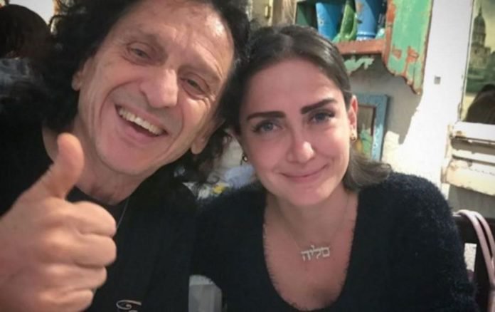Alex Lora pide disculpas por comentarios de su hija contra Amlo