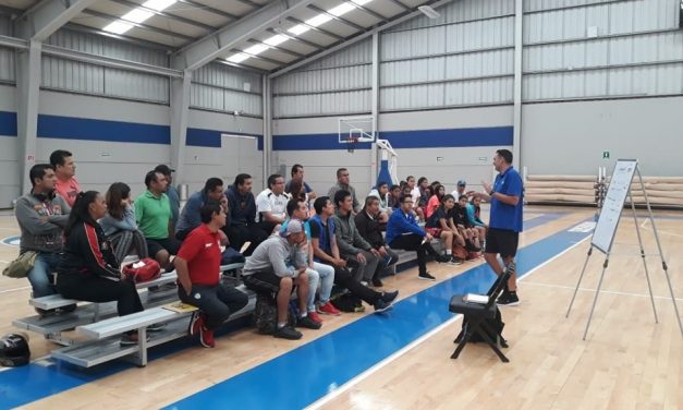 Sergio Molina impartirá tercer campamento de basquetbol, ahora en Tepeapulco