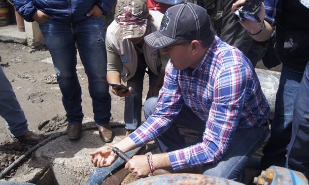 Alcalde de Tepeapulco firma acuerdos para mejorar suministro de agua