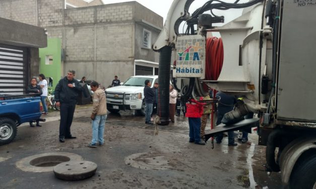 Recolectan 3 toneladas de basura por Km en drenes de Pachuca