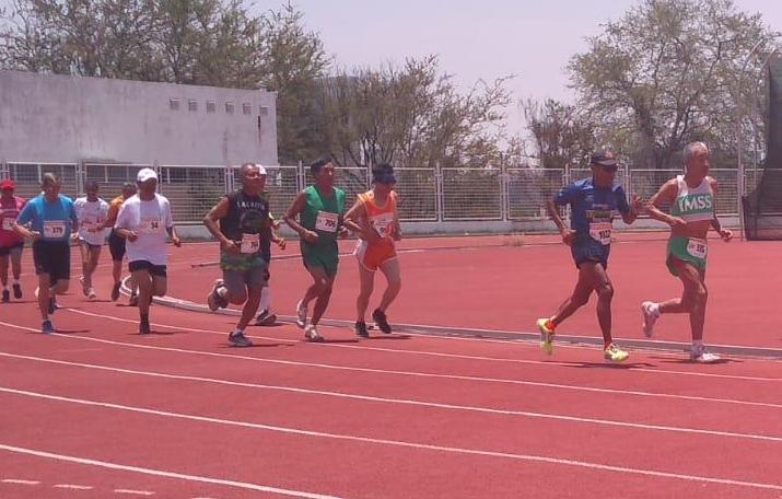 Hidalgo suma cinco medallas en nacional máster de pista y campo en Zapopan