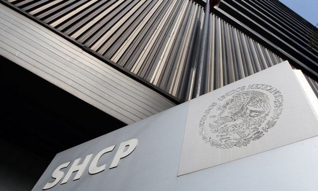 SHCP critica a Fitch por cambio de calificación a México