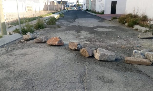 Roban en Punta Azul mallas de seguridad