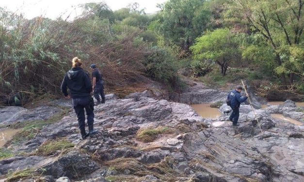 Localizan sin vida a un menor arrastrado por el agua en Zimapán