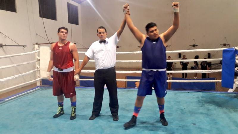 Primer oro internacional para el boxeador hidalguense Javier Cruz