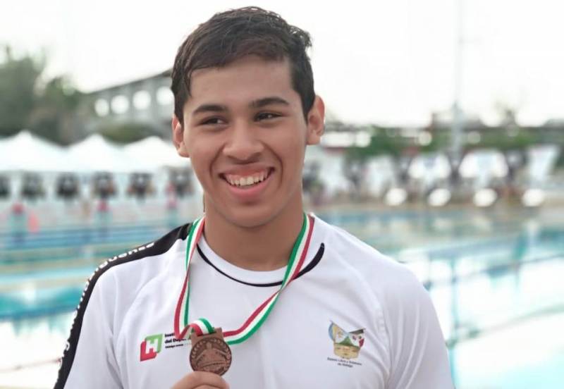 Con nueve oros regresó Hidalgo del Nacional de Natación